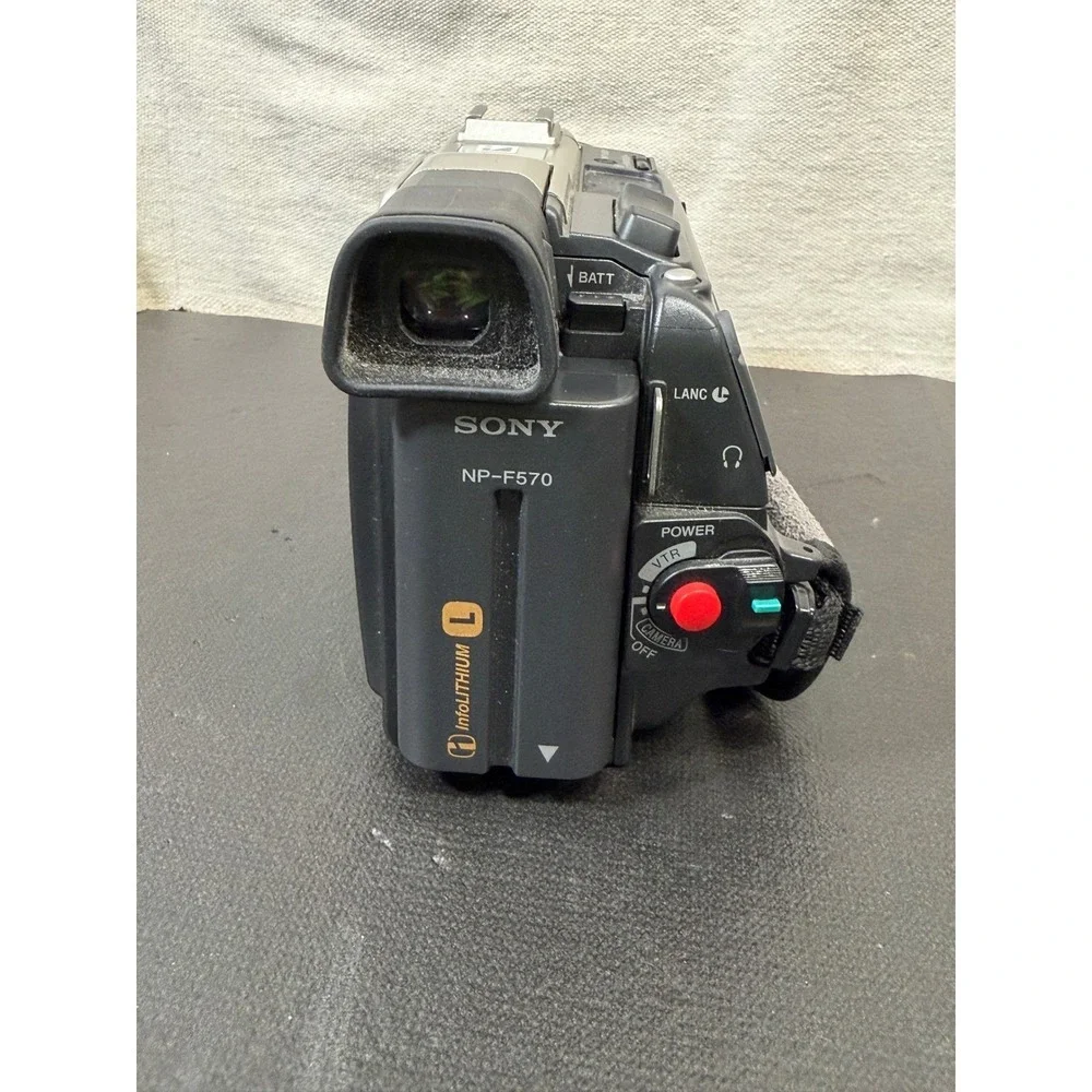 Sony Camcorder Silver Vintage DCR-TRV9 Handycam MiniDV Parts Repair